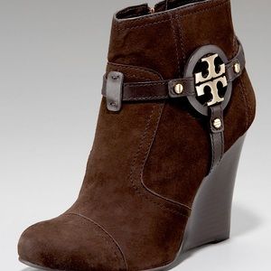 Tory Burch Women’s Brown Aaden Logo Wedge Bootie